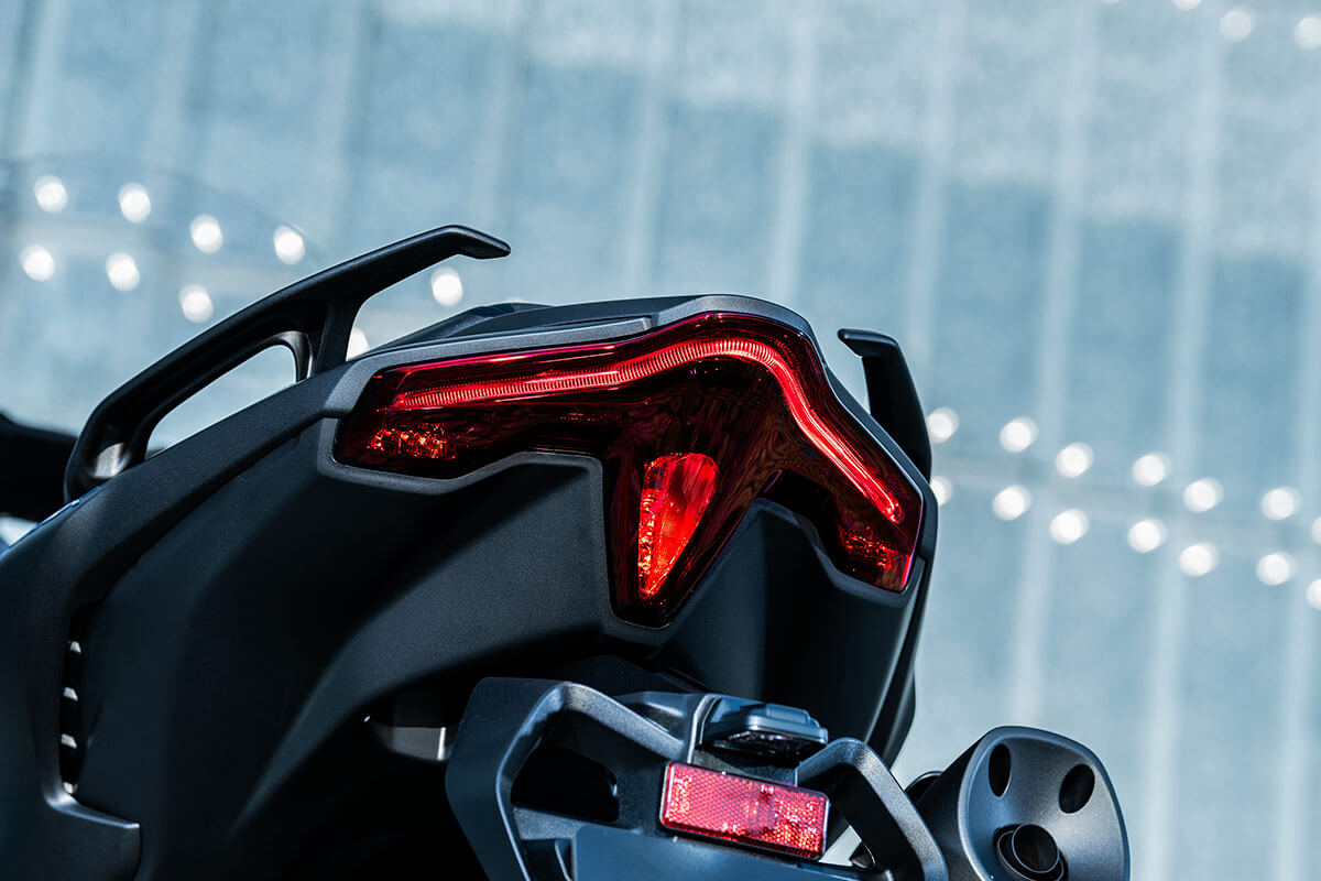 yamaha_tmax_2025_3