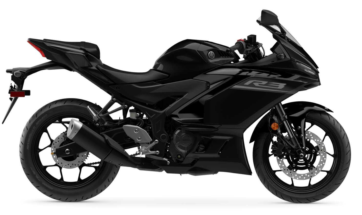 r3_black_pr